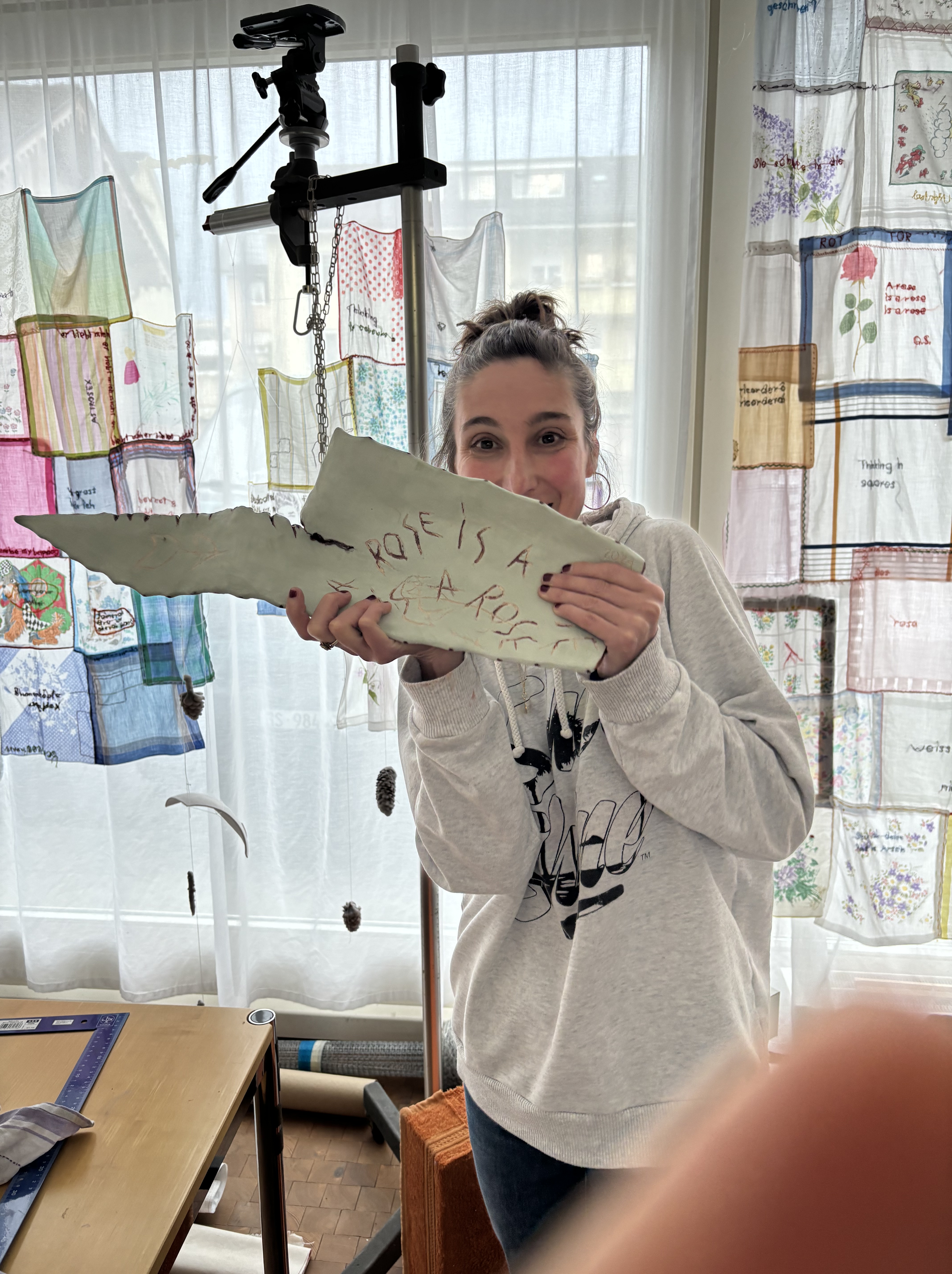  Atelierbesuch bei Nadine Cueni